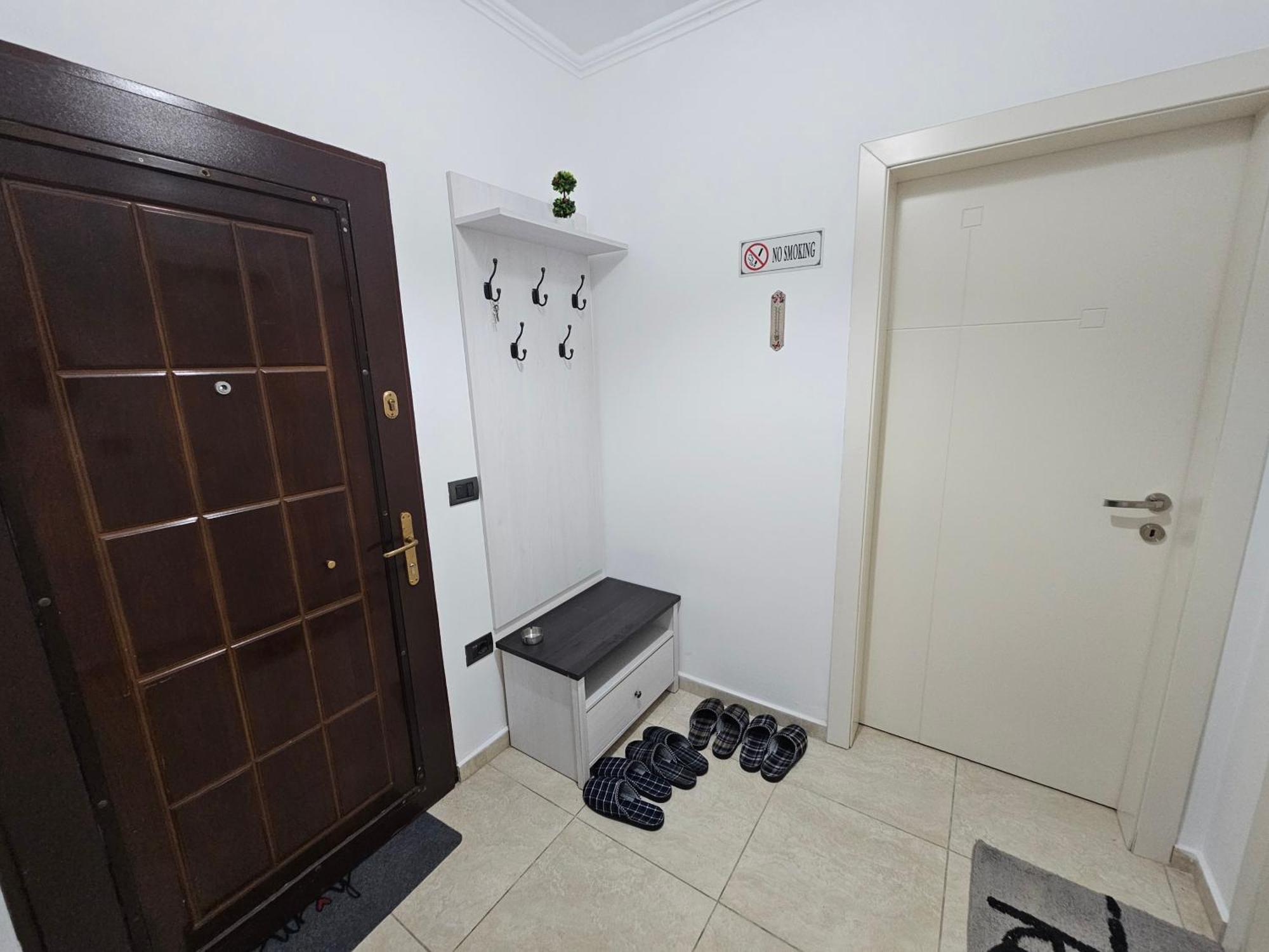 Wanderlust Tirana 2 Apartment Exterior photo