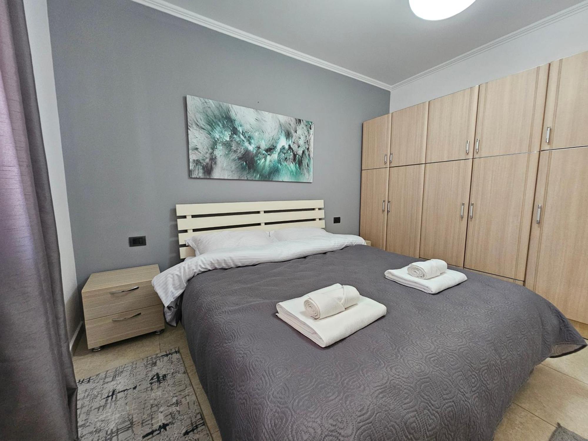 Wanderlust Tirana 2 Apartment Exterior photo
